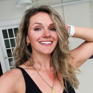 Meet your Posher, Kelly